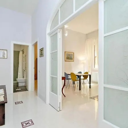 Apartment Carlo Alberto By Halldis Rome